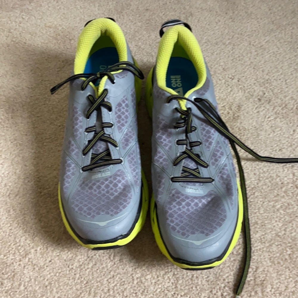 Hoka Clifton 2